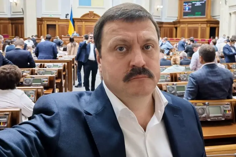Шлях з Ради до російської Федерації: ким насправді був Андрій Деркач